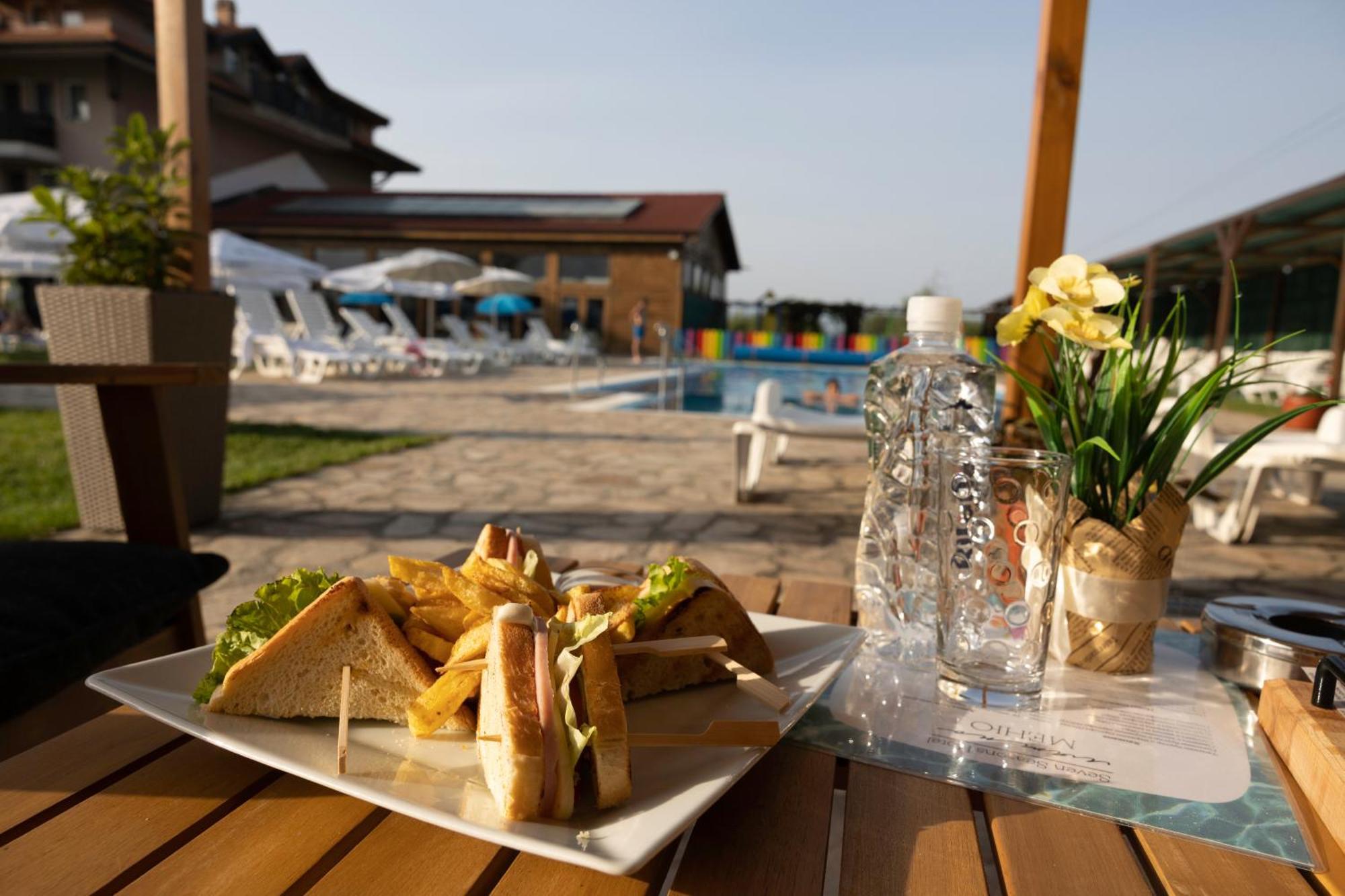 Thermal Hotel Seven Seasons 반야 외부 사진